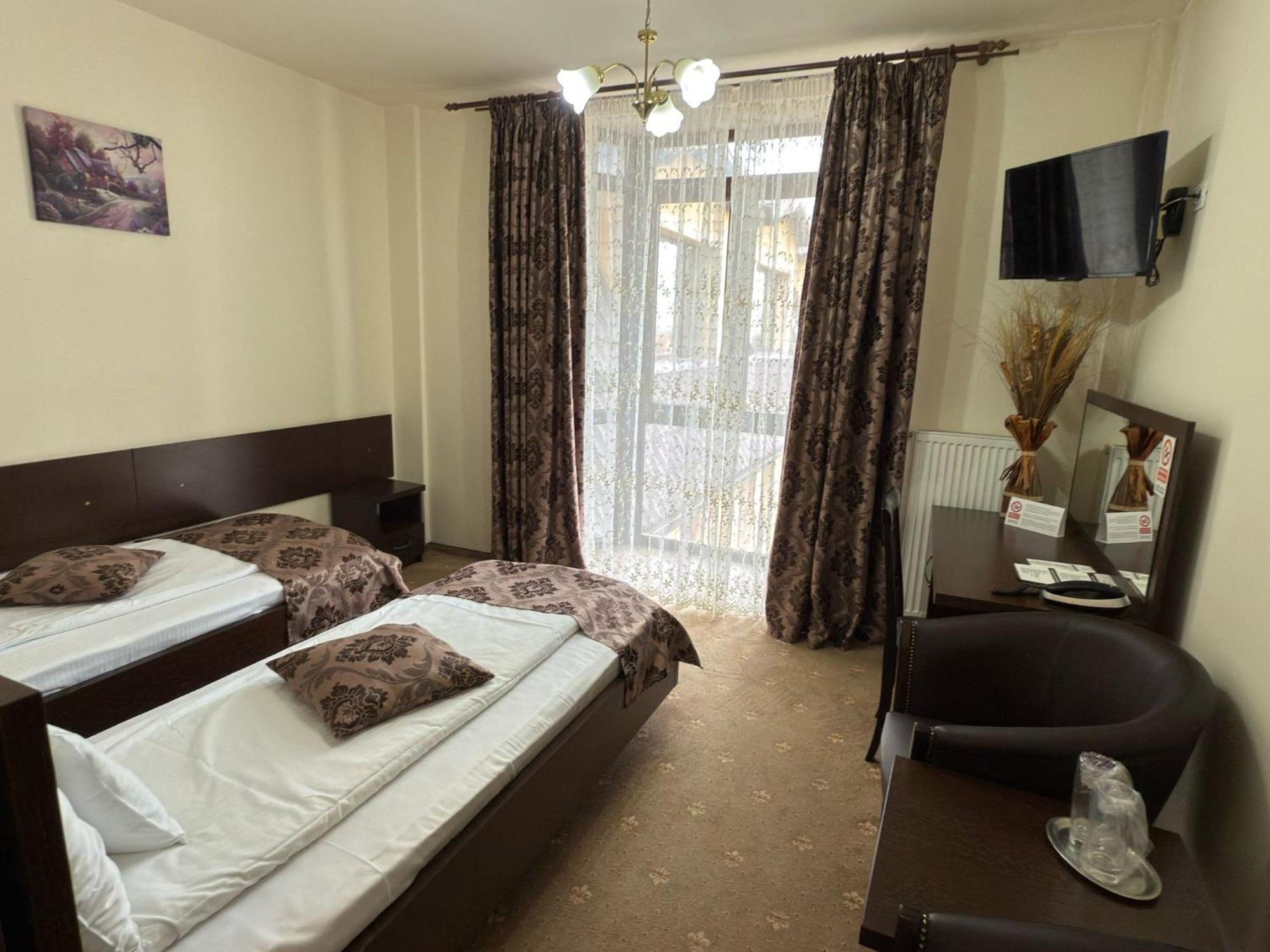 Hotel Miky